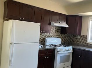 1302 Carol St, Park Ridge, IL 60068