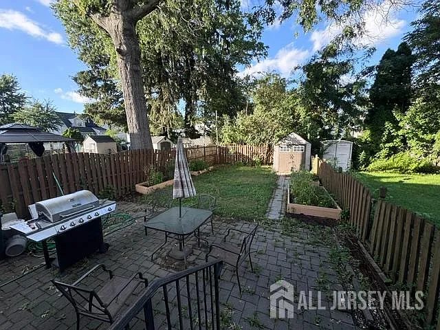 759 W Scott Ave — Photo 12