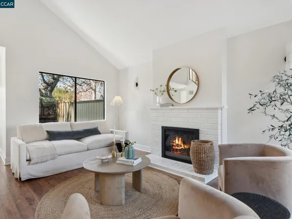 1645 Armstrong Ct, Concord, CA 94521