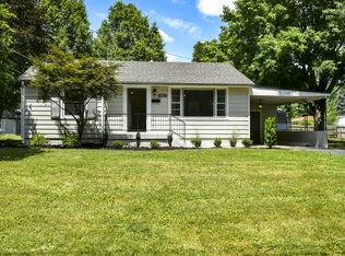 2805 Pioneer Rd, Shively, KY 40216