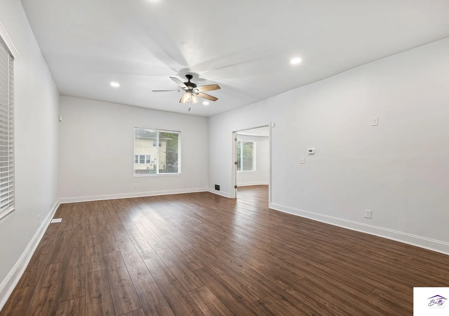 3303 Lafayette Duplex — Photo 4