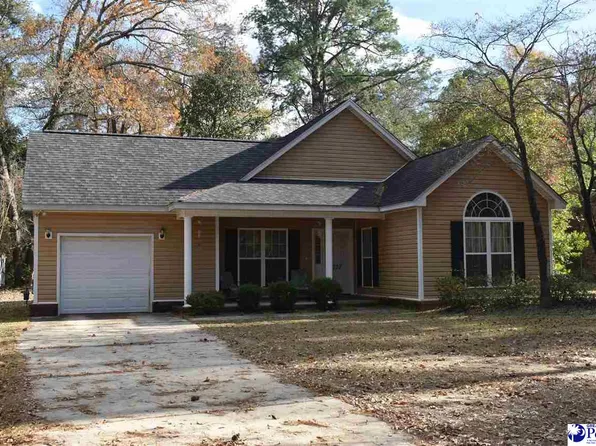 207 Creek Dr, Quinby, SC 29506
