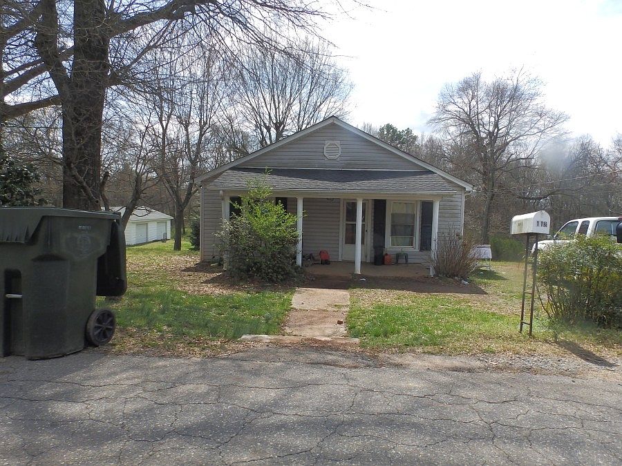 1st image of 111 McGinnis St