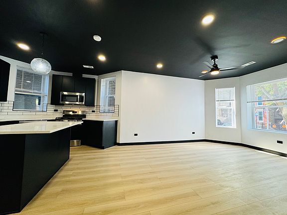 2nd image of 2729 S Princeton Ave #1F