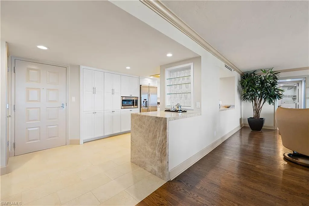 2 bed, 2.0 bath, 1620 sqft, $22,000 — Photo 4