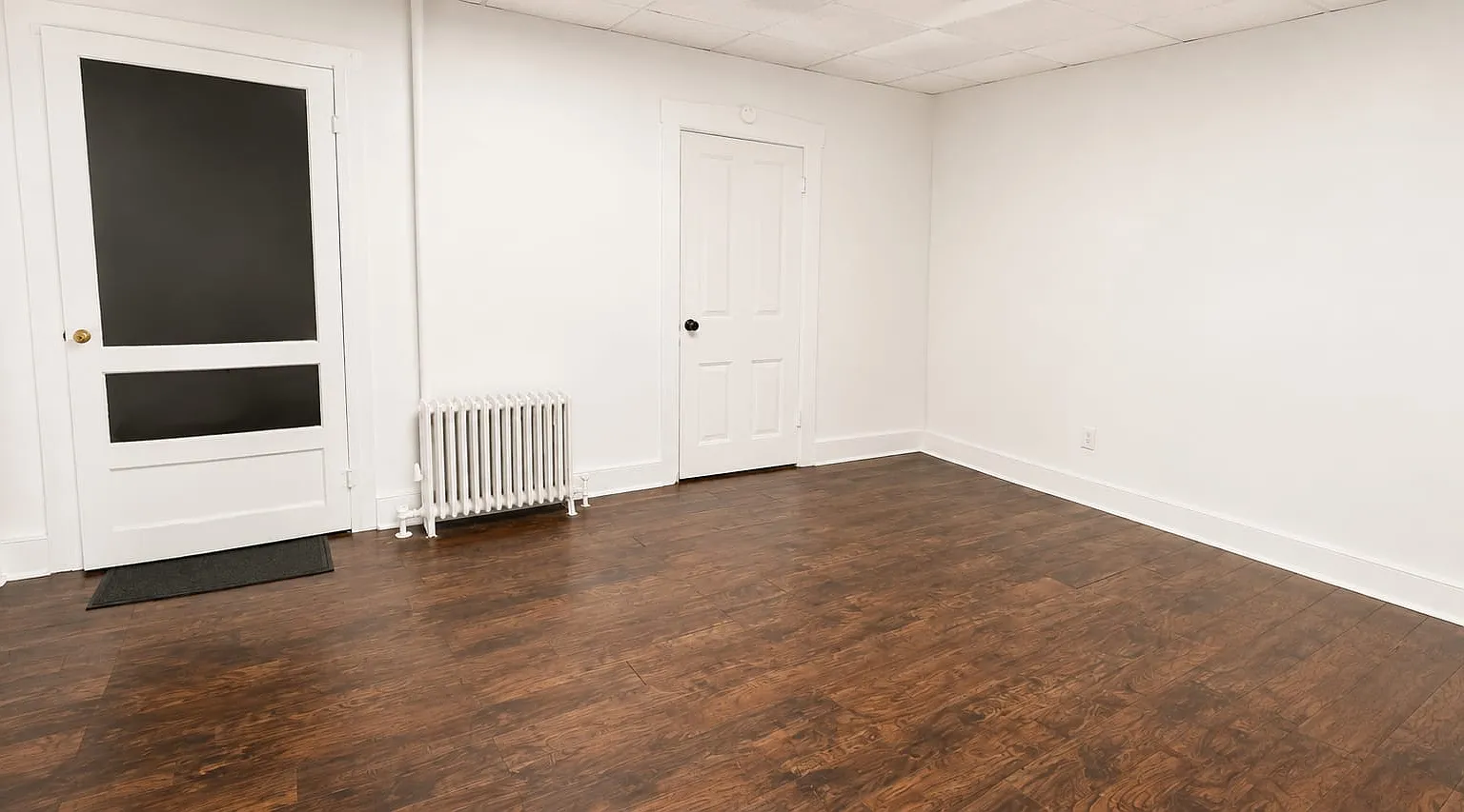 1 bed, 2614 sqft, $1,300 — Photo 4