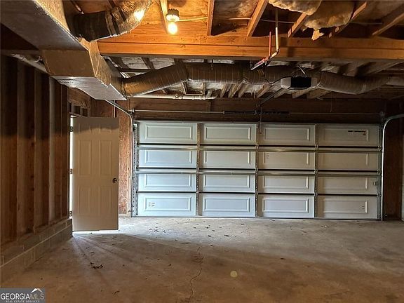 4th image of 57 Villa Ridge Ct