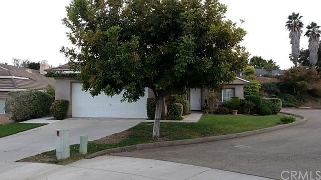 1st image of 969 Bel Air Dr E
