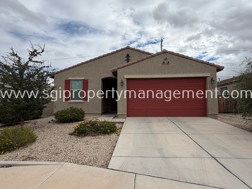266 S San Fernando Ln