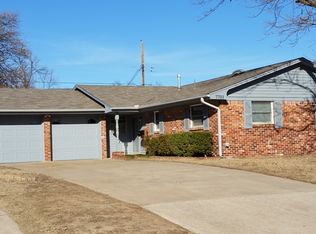 7701 NW 26th St, Bethany, OK 73008
