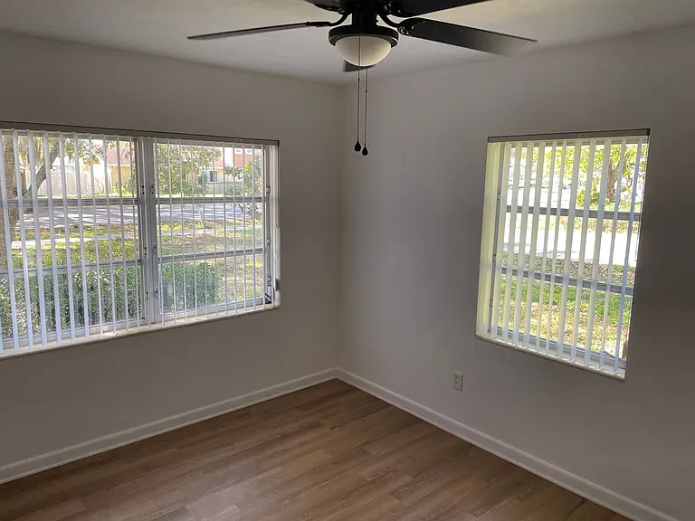 2269 Southland Rd — Photo 9