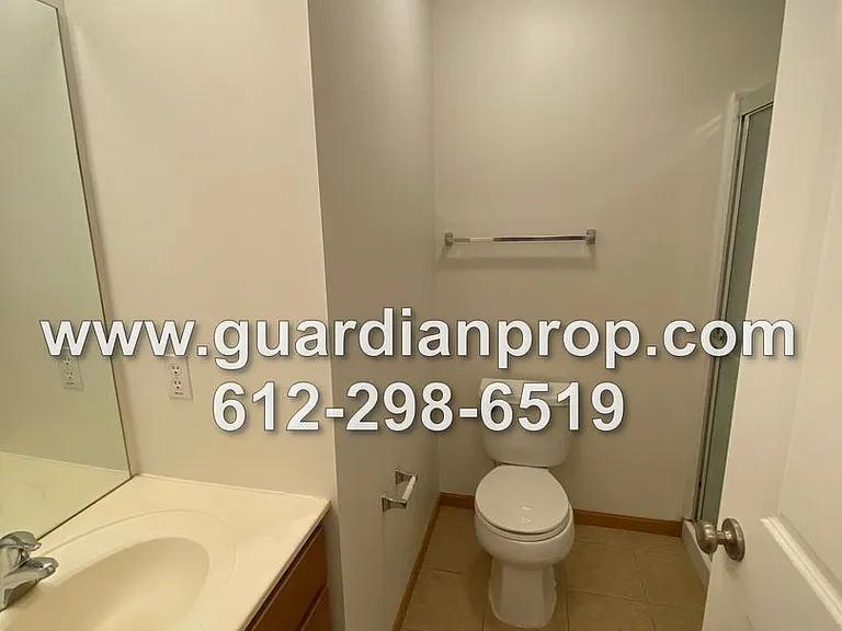 15435 Foster Dr N — Photo 16