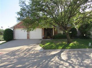 1920 Briarwyck Ct, Denton, TX 76205