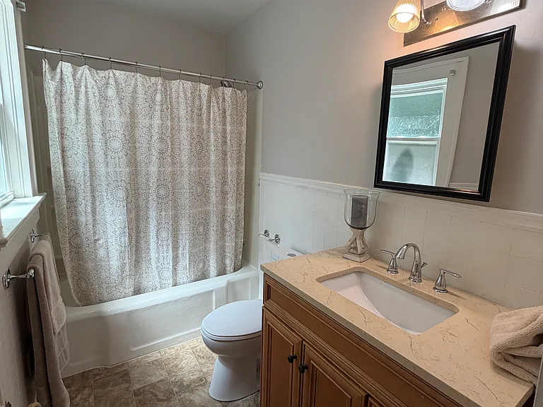 212 Whitehall Rd — Photo 12