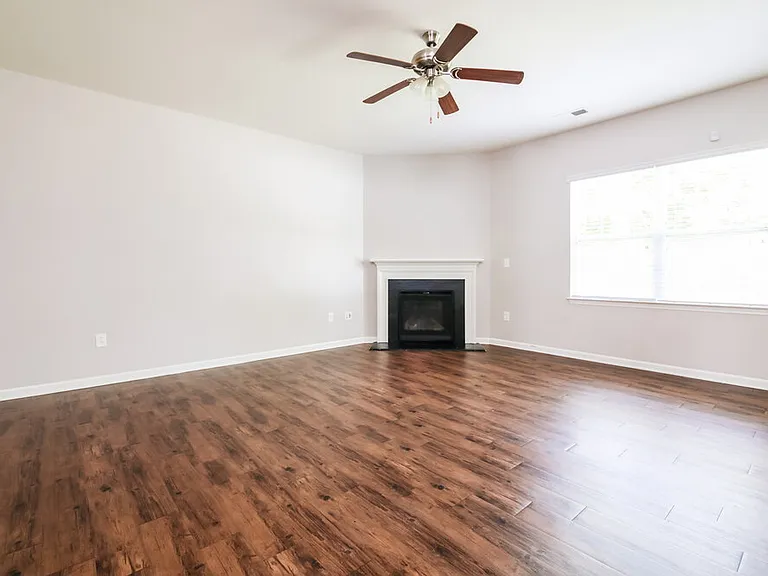 117 Preakness Farm Dr — Photo 9