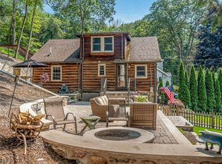 1792 Clinton Rd W, Hewitt, NJ 07421