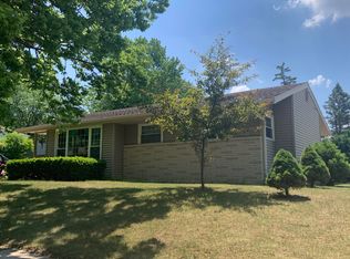 435 Richard St, Waukesha, WI 53189