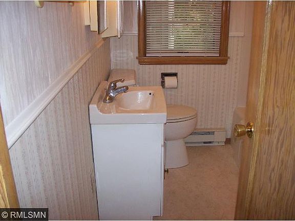 4th image of 1403 West Ave
