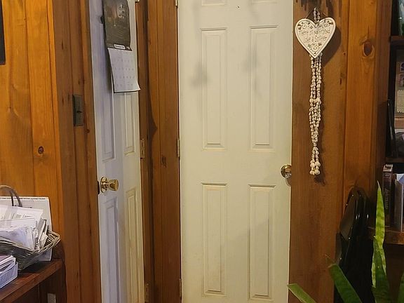 5th image of 168 Polk St N #91
