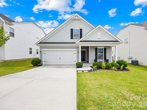 2nd image of 4526 Dover Ct