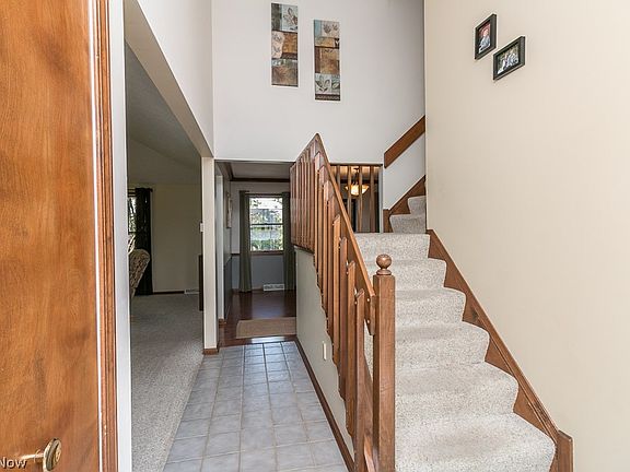 2nd image of 21398 Jonathan Dr