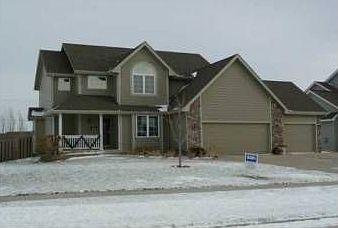 1st image of 401 NW Crestview Dr