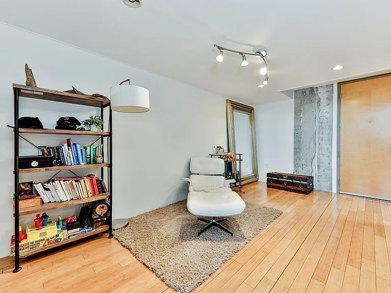 156 Porter St #224 — Photo 6
