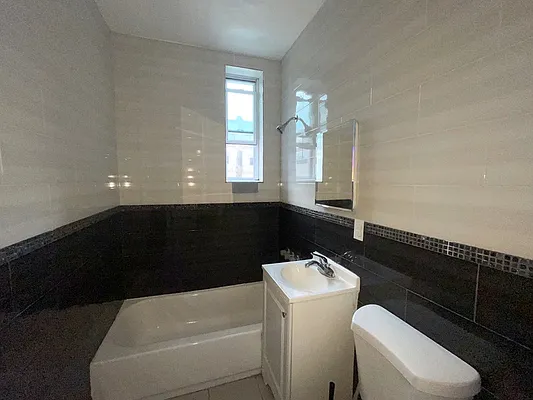 Rented by Elite NY Holdings | media 24