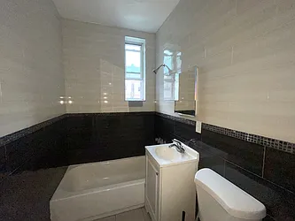 Rented by Elite NY Holdings