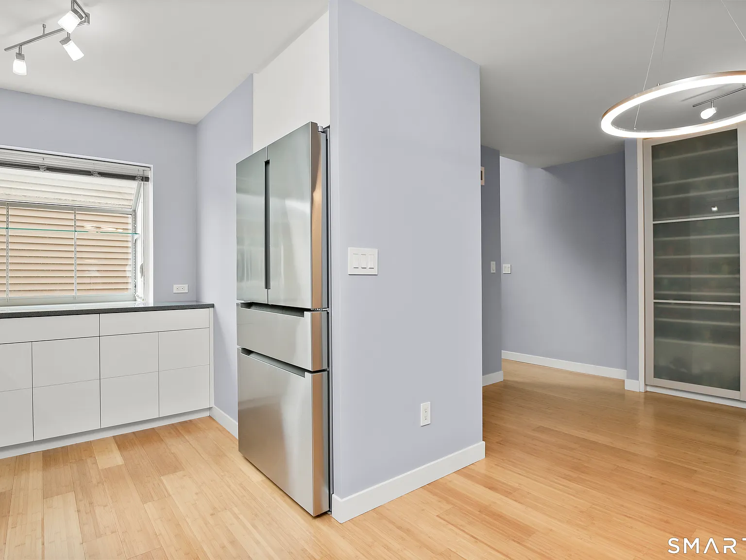 2 bed, 1.5 bath, 1630 sqft, $3,800 — Photo 4