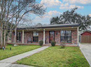 102 Mundy Sq, Lafayette, LA 70506