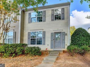 1002 Annazanes Ct, Alpharetta, GA 30004