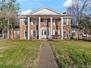 6810 Appleleaf Ln, Sellersburg, IN 47172
