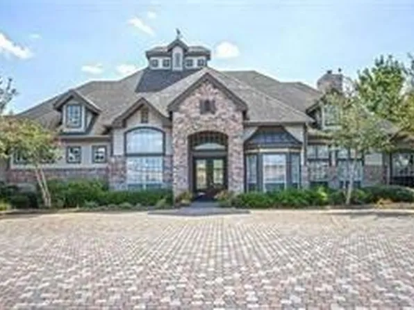 350 Emerald Forest Blvd APT 22105, Covington, LA 70433
