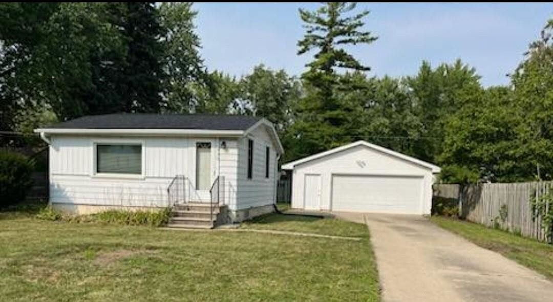 530 Morris Ave, Green Bay, WI 54304 Zillow