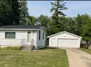 530 Morris Ave, Green Bay, WI 54304