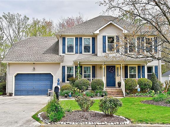 2-story home ready to capture your memories.