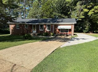 3309 Kavanaugh Cir NW, Huntsville, AL 35810