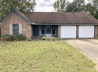609 Moss Dr, Crestview, FL 32536