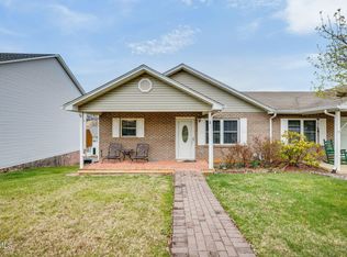 213 Hunter Hills Cir APT 1, Bristol, TN 37620