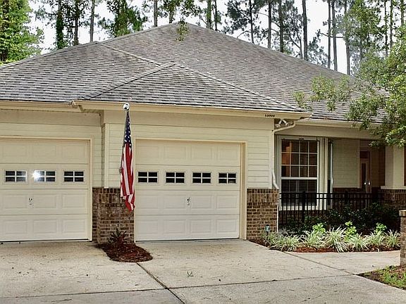 2 car garage + 4 car space