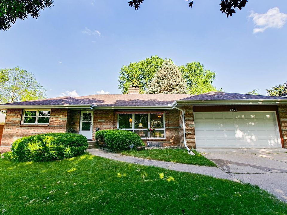 2476 Sheldon St, Roseville, MN 55113 Zillow