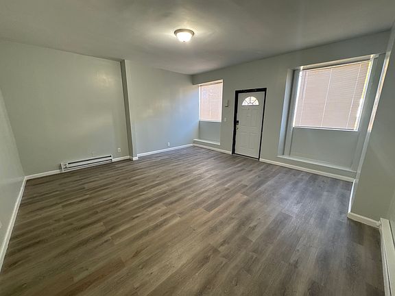 2nd image of 850 Congress Ave Suite A