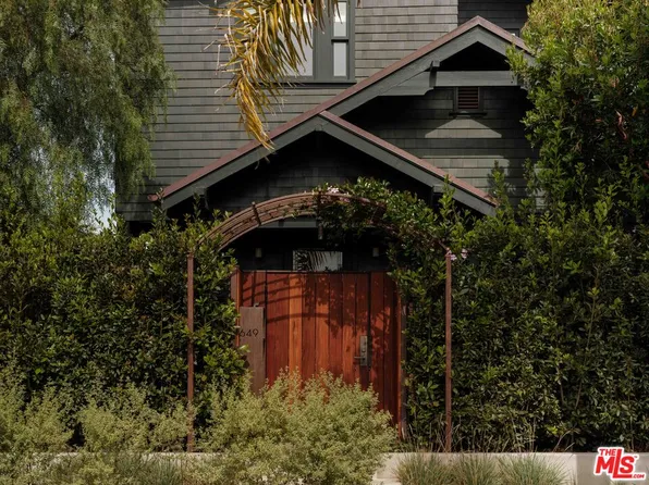 649 Palms Blvd, Venice, CA 90291