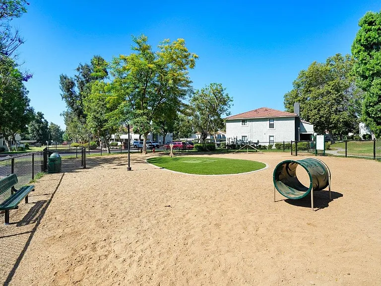 The Park Apartments — Photo 2