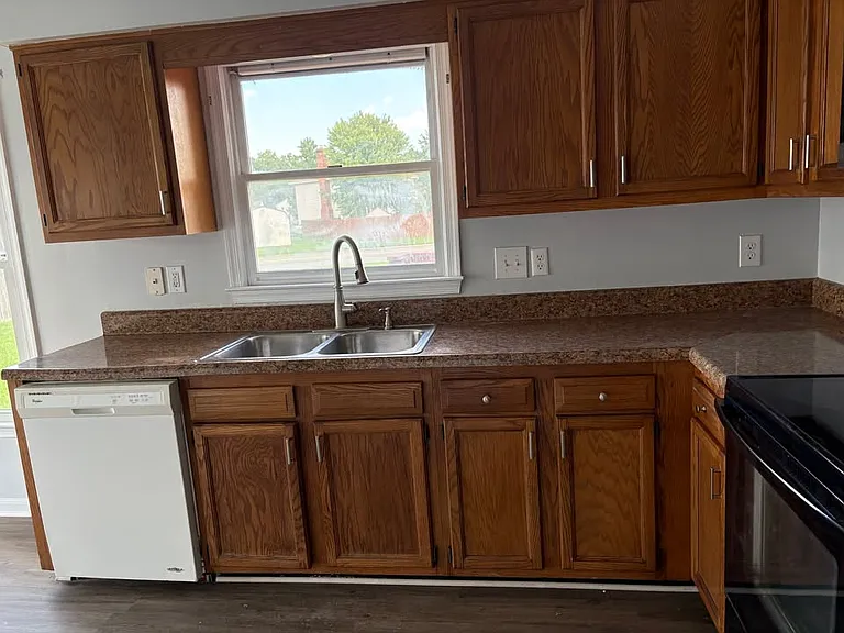 6038 Shiloh Pl — Photo 2