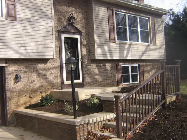 83 S Snyder St, Manheim, PA 17545