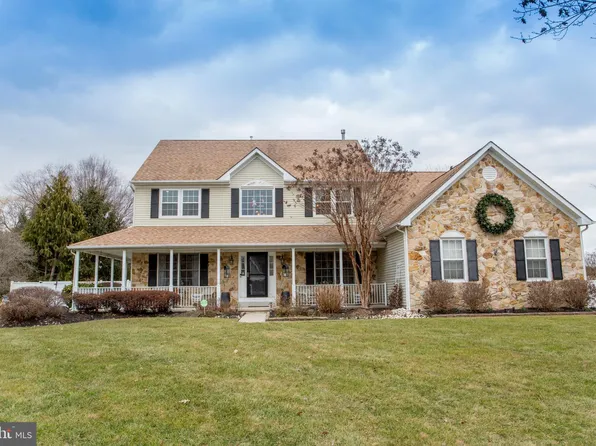 620 Glen Meadow Rd, Richboro, PA 18954