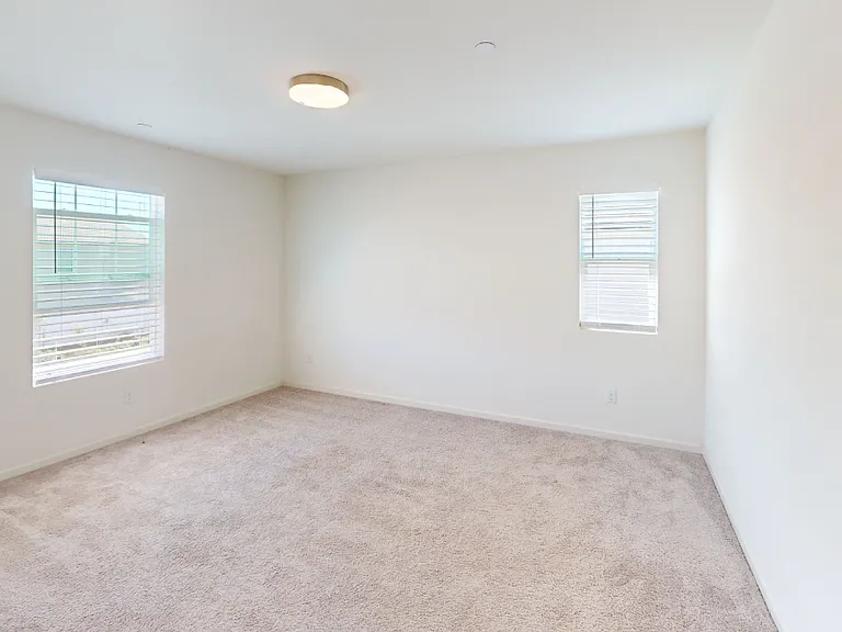 4151 Flint Ave — Photo 6