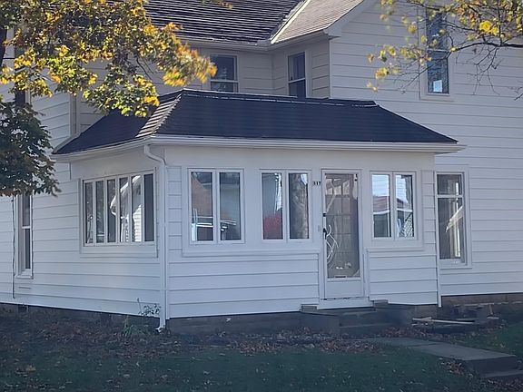 2nd image of 317 Park St